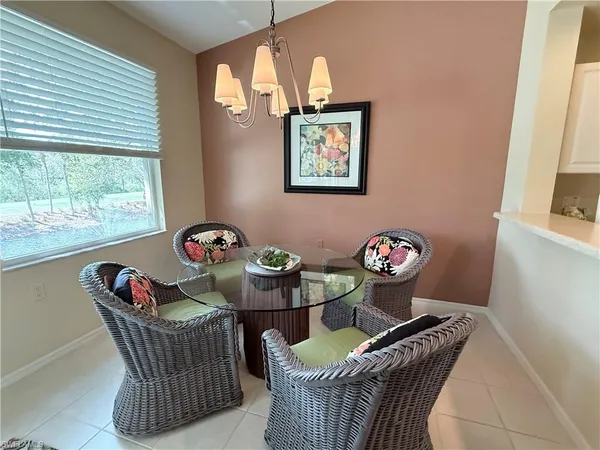 $5,000 | 3555 Laurel Greens Lane North, Unit 202, Naples, FL 34119