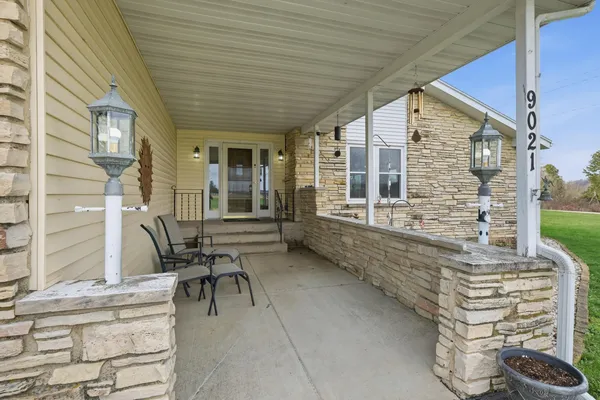 $580,000 | 9021 County Rd KP, Cross Plains, WI 53528