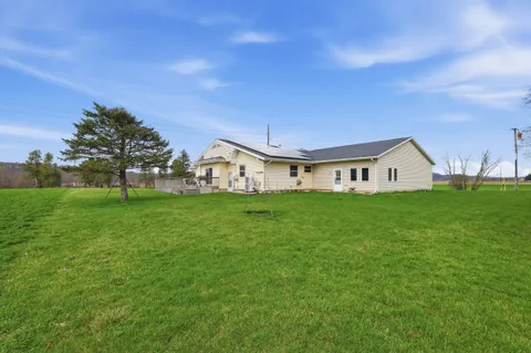 $550,000 | 9021 County Rd KP, Cross Plains, WI 53528