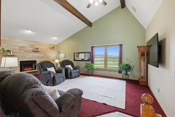 $580,000 | 9021 County Rd KP, Cross Plains, WI 53528