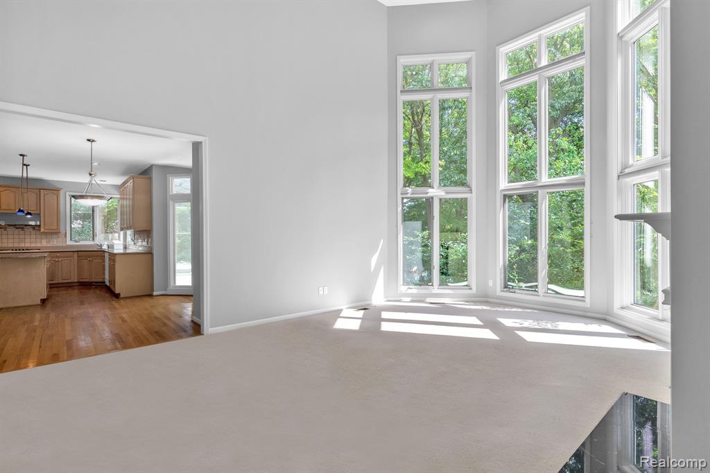 1691 Spring Creek Drive Rochester Hills, MI 48306 - Photo 25 of 78