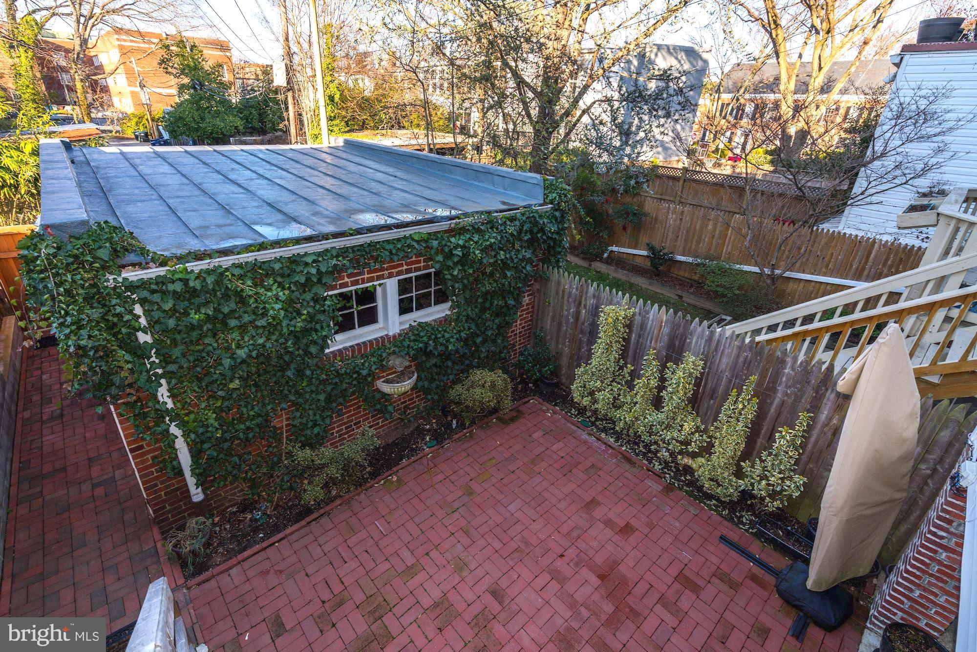 3411 R Street Northwest Washington, DC 20007 - Photo 33 of 35