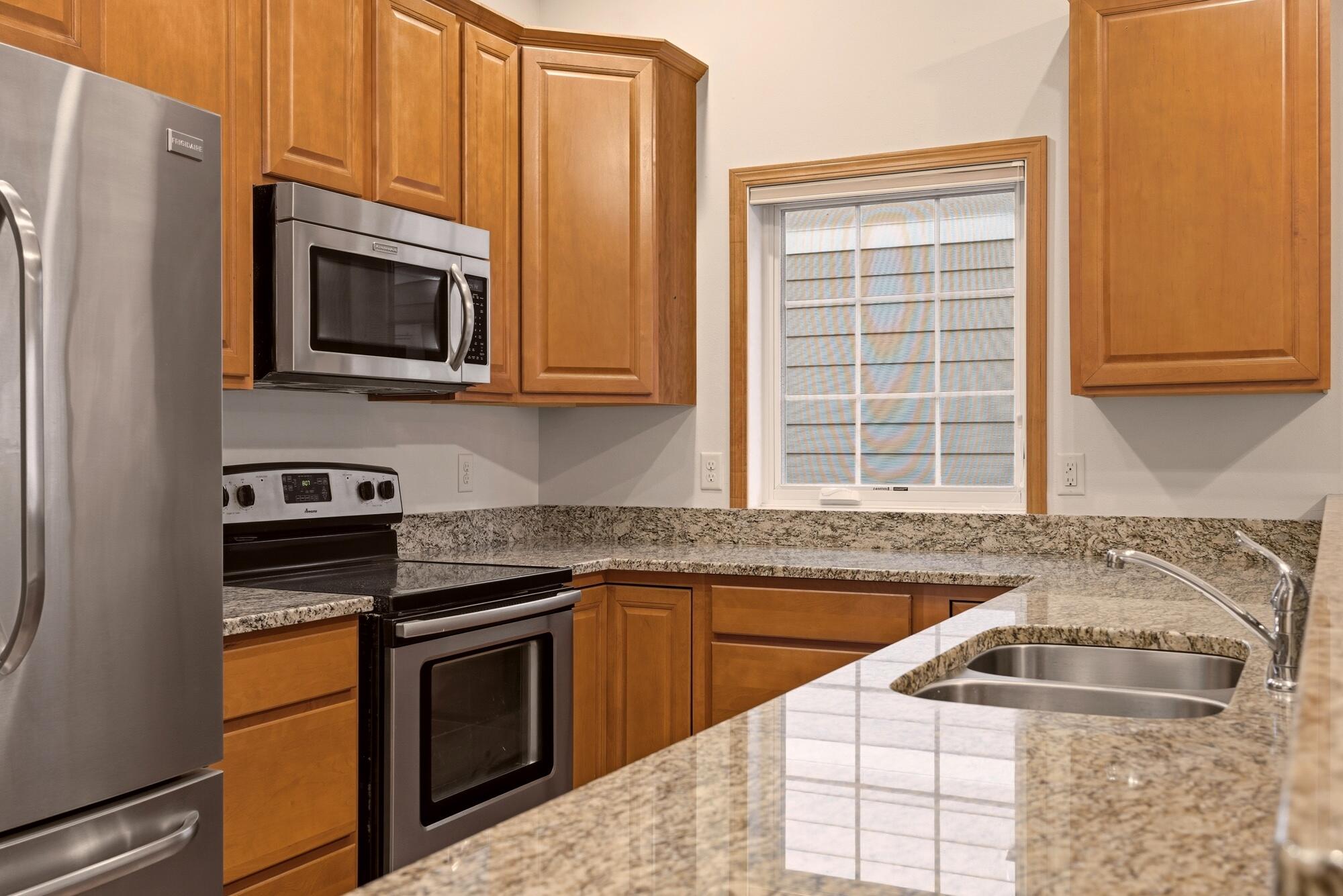 1321 Barson Place, Unit 50 Onalaska, WI 54650 - Photo 11 of 20 12_012_dsc04739
