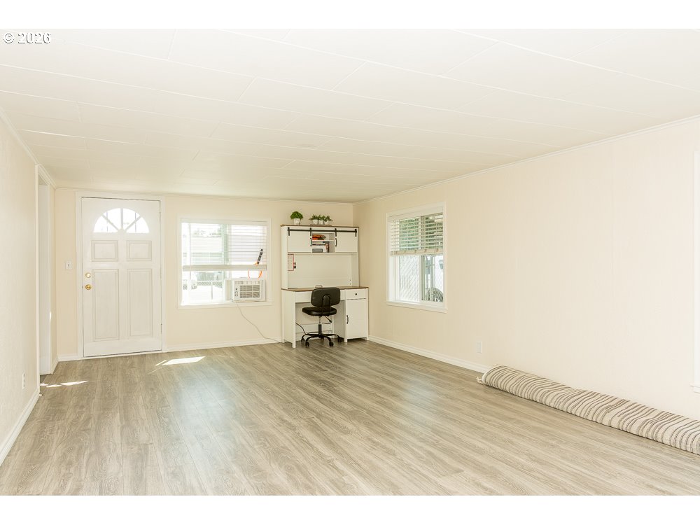 1620 9th Street Springfield, OR 97477 - Photo 10 of 48 Gallery Image 10