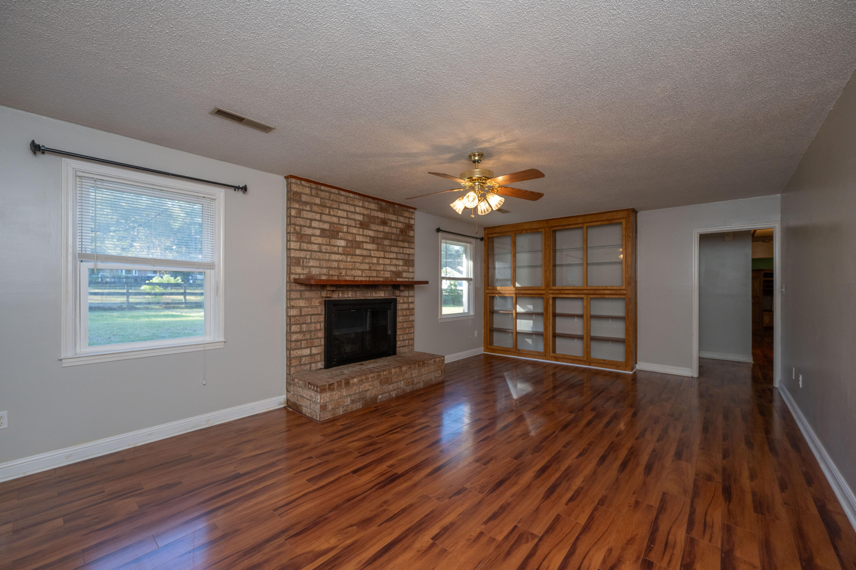 267 Sedgewick Road Summerville, SC 29483 - Photo 17 of 49 323Sedgefield021