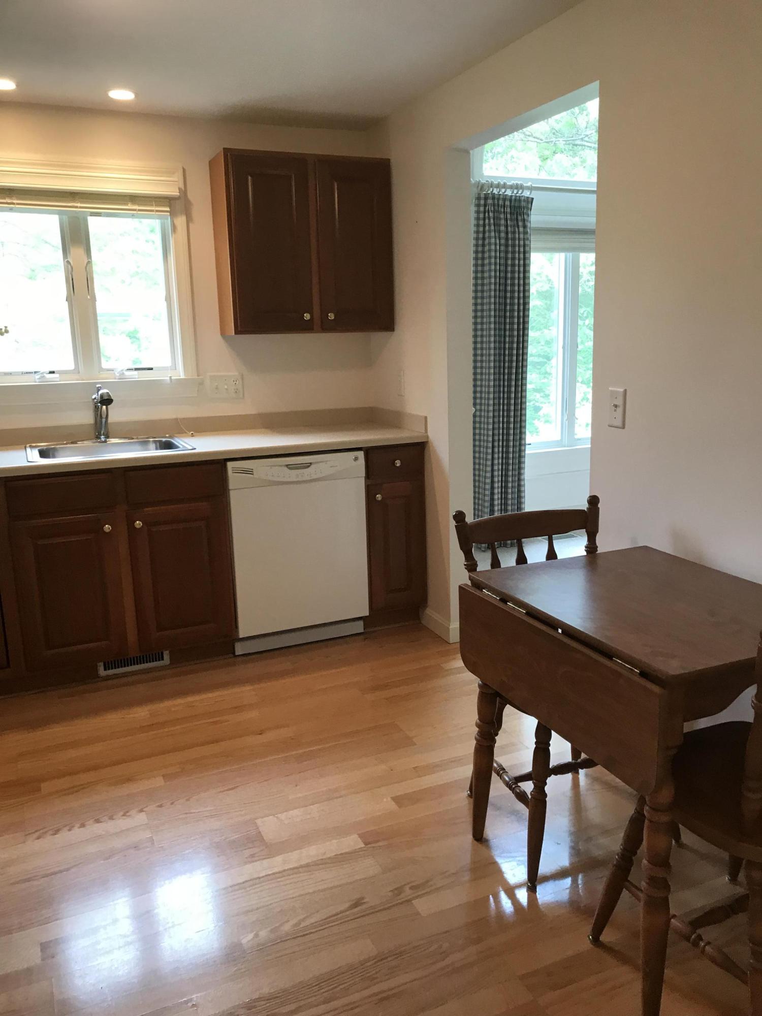 19 North Ridge Road Mashpee, MA 02649 - Photo 4 of 29 E7B8E77B-FCAD-4103-8378-3B3CB87C7C5C