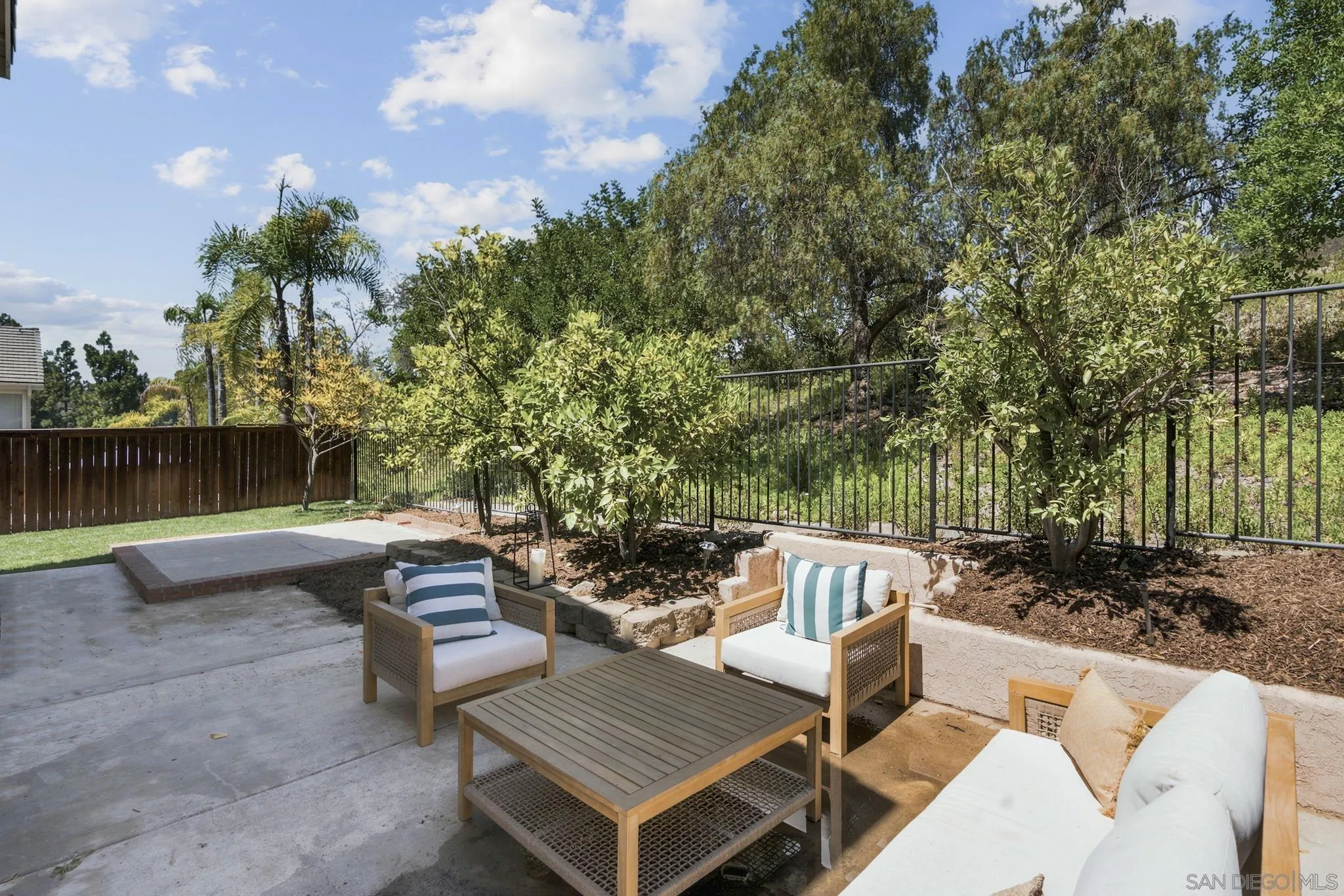 13679 Essence Road San Diego, CA 92128 - Photo 23 of 26