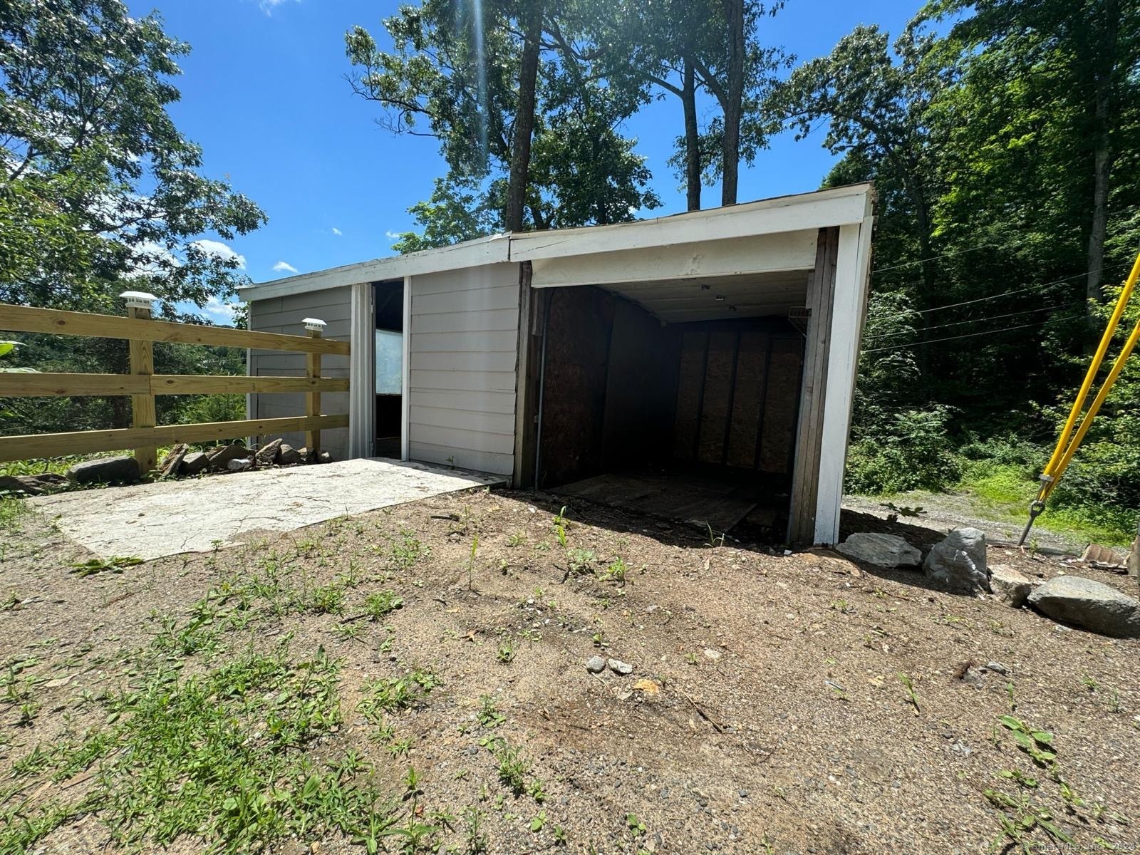 22 Hemlock Trail Newtown, CT 06482 - Photo 29 of 31 a view of a backyard of a house