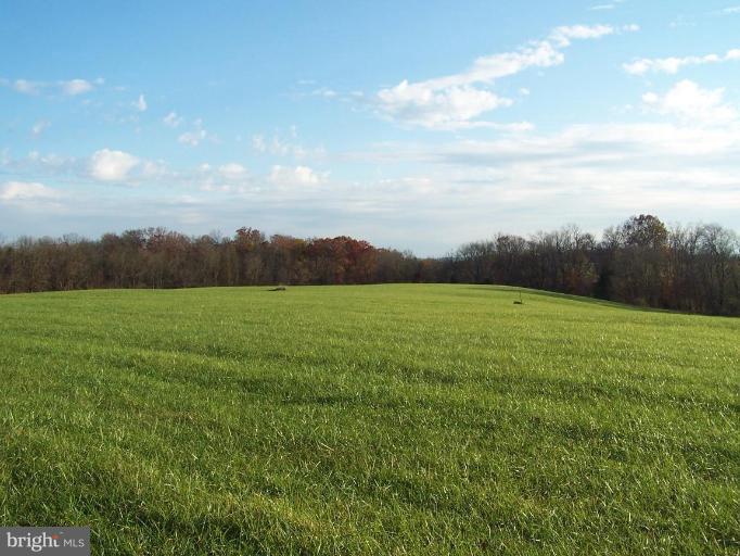 14417 Old Frederick Road Rocky Ridge, MD 21778 - Photo 14 of 27 Community Amenities 2