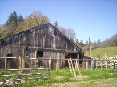 10665 Hearst Road Willits, CA 95490 - Photo 3 of 7 Gallery Image 3
