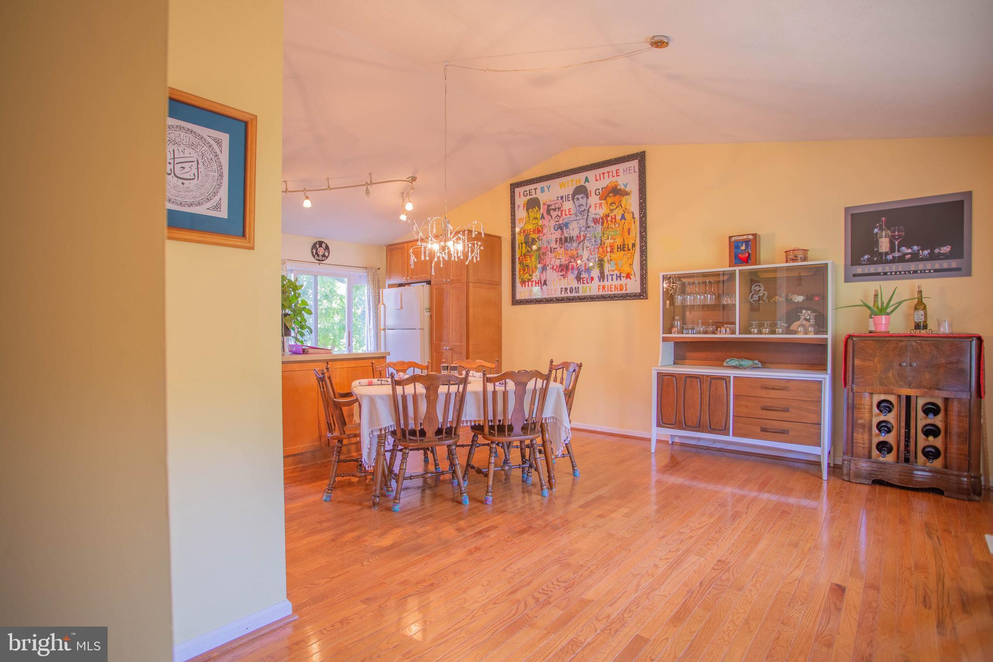 591 Oak Lee Drive Ranson, WV 25438 - Photo 13 of 52 Gallery Image 13