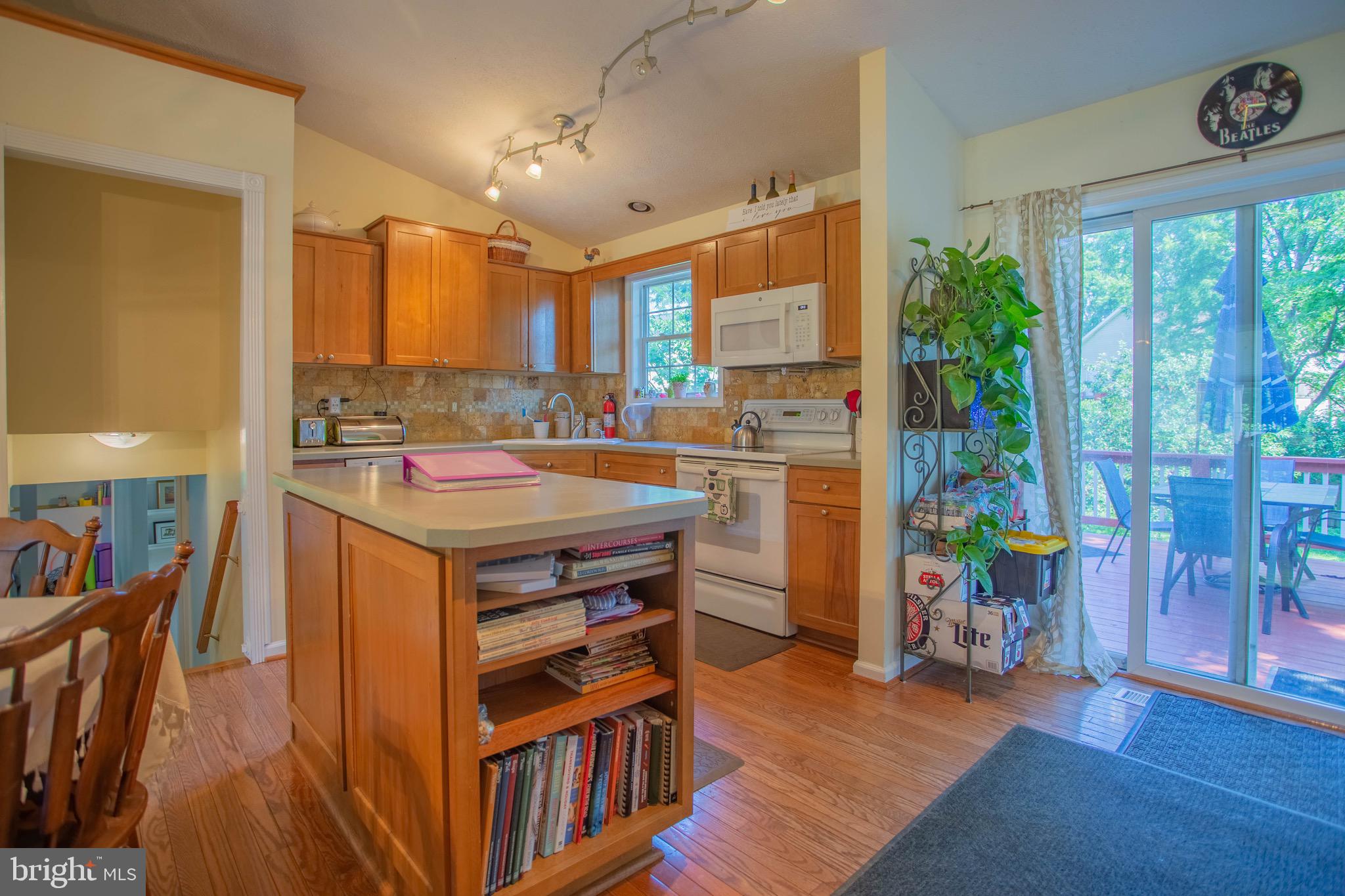 591 Oak Lee Drive Ranson, WV 25438 - Photo 17 of 52 Gallery Image 17