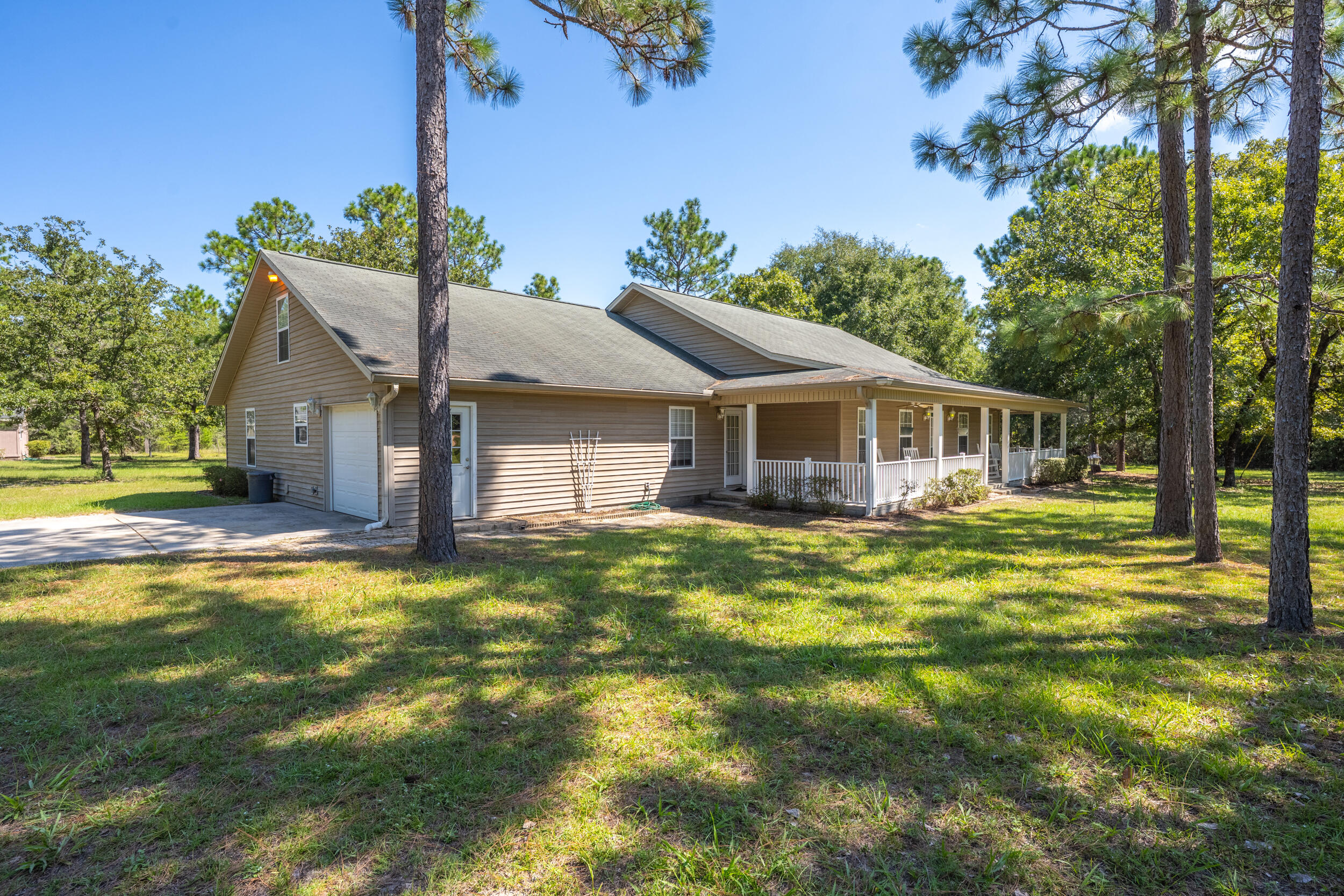 5378 Staghorn Road Crestview, FL 32539 - Photo 6 of 130 Main House