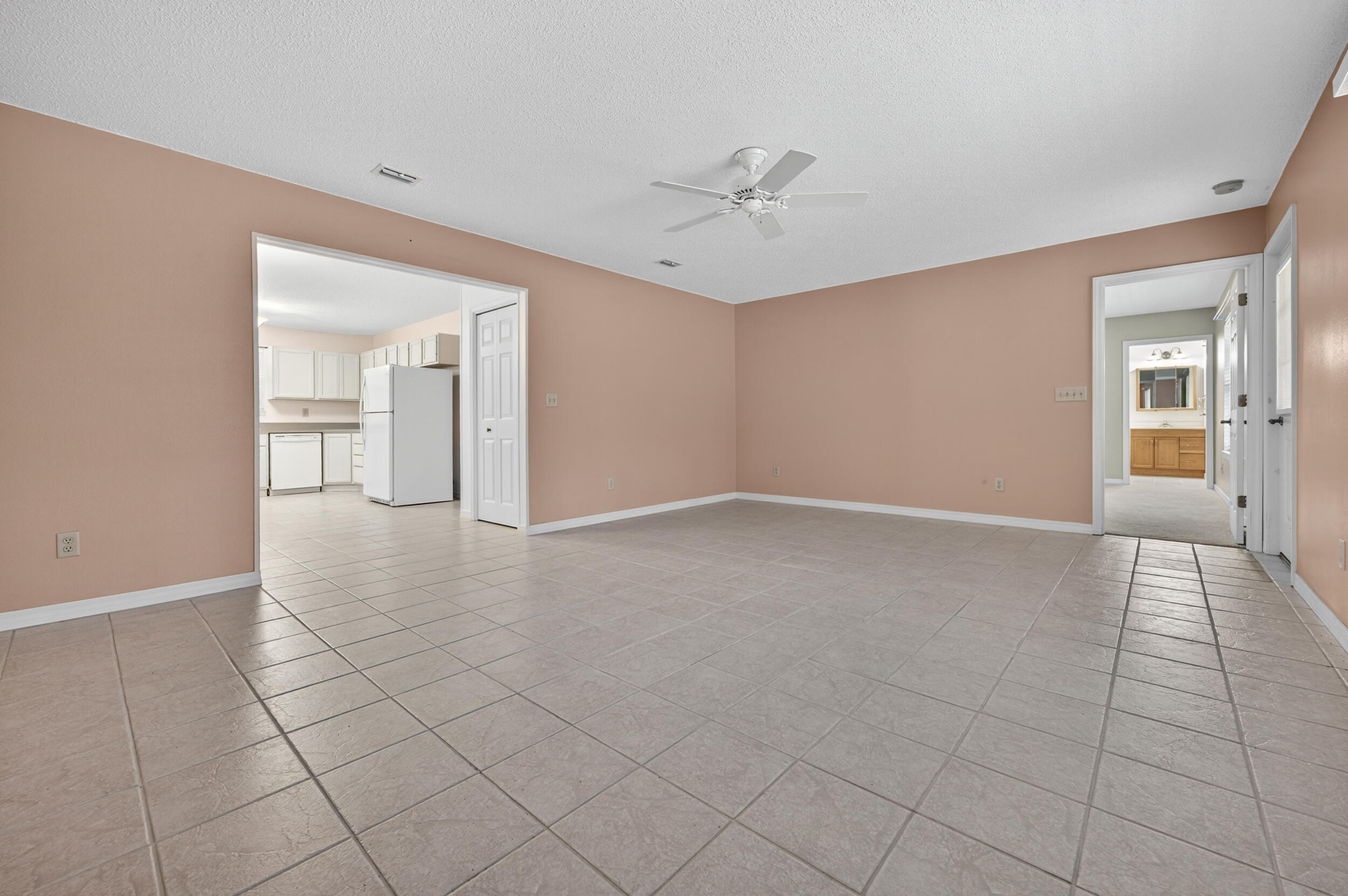 5378 Staghorn Road Crestview, FL 32539 - Photo 73 of 130 a view of an empty room with a window