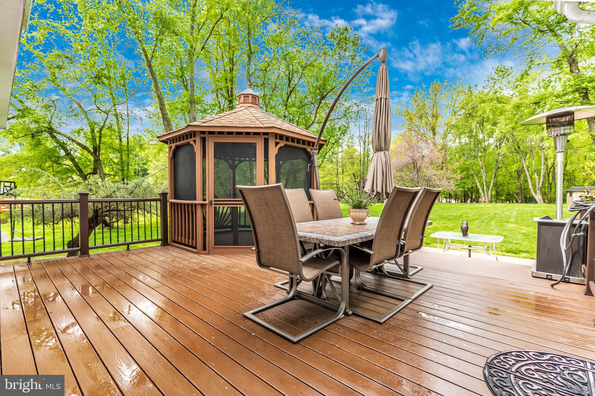 19834 Falling Spring Court Gaithersburg, MD 20882 - Photo 63 of 68 Deck area