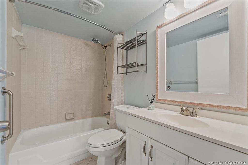 Undisclosed Address Stuart, FL 34994 - Photo 10 of 22