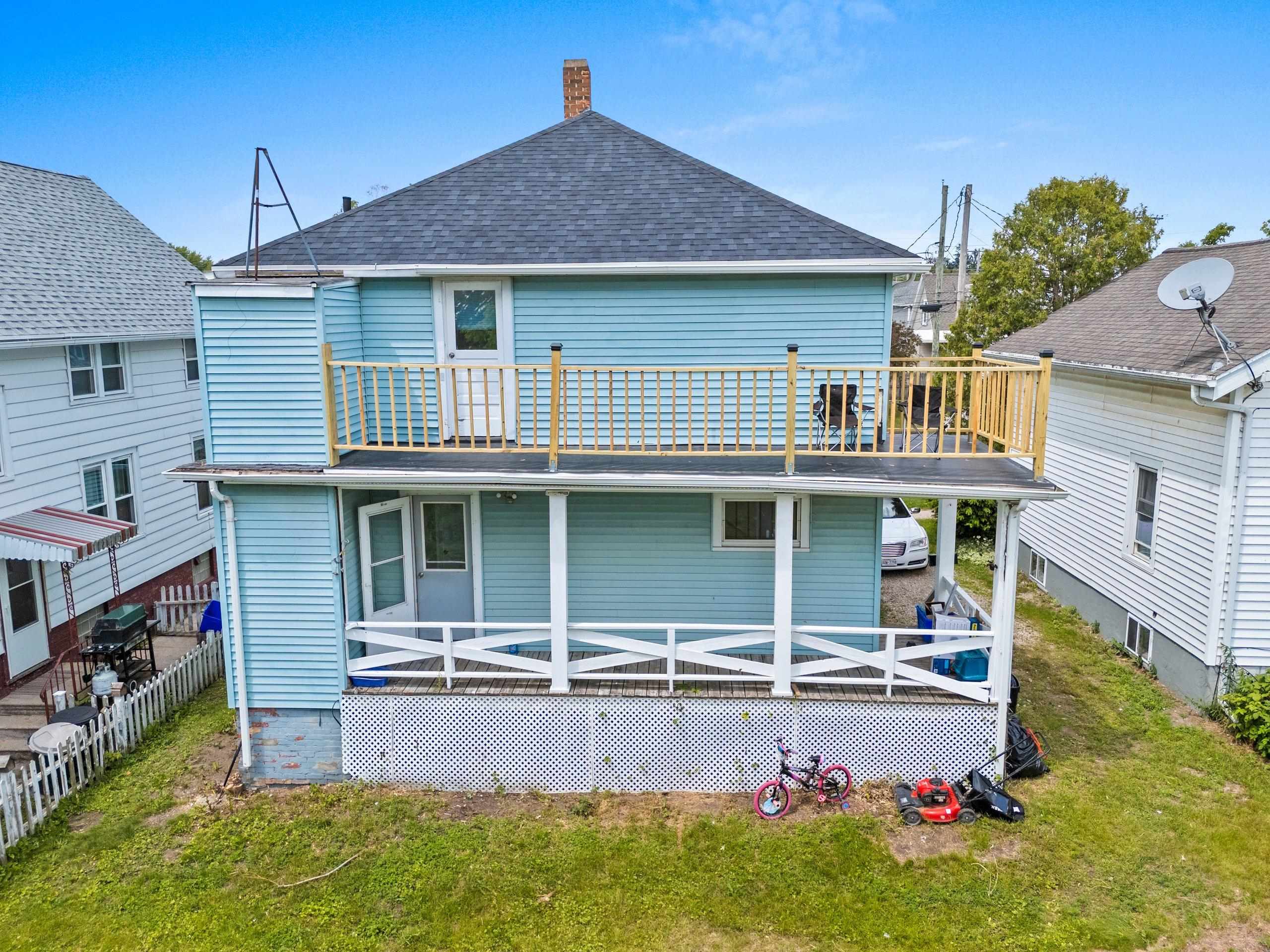 1807 21st Street Two Rivers, WI 54241 - Photo 6 of 30