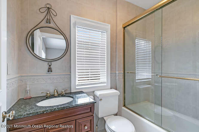 26 Ely Road Holmdel, NJ 07733 - Photo 41 of 80 Bath
