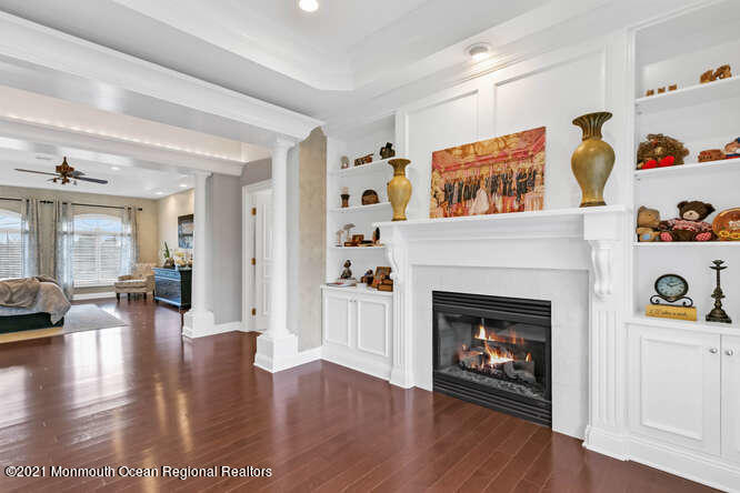 26 Ely Road Holmdel, NJ 07733 - Photo 48 of 80 Sitting Room