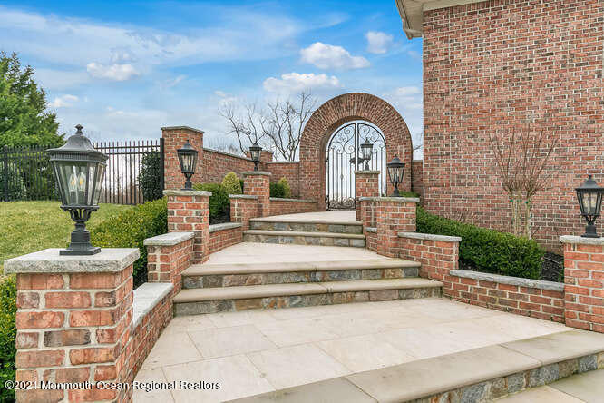 26 Ely Road Holmdel, NJ 07733 - Photo 69 of 80 Walkways