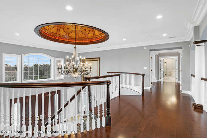 26 Ely Road Holmdel, NJ 07733 - Photo 10 of 80 Upper Hallway