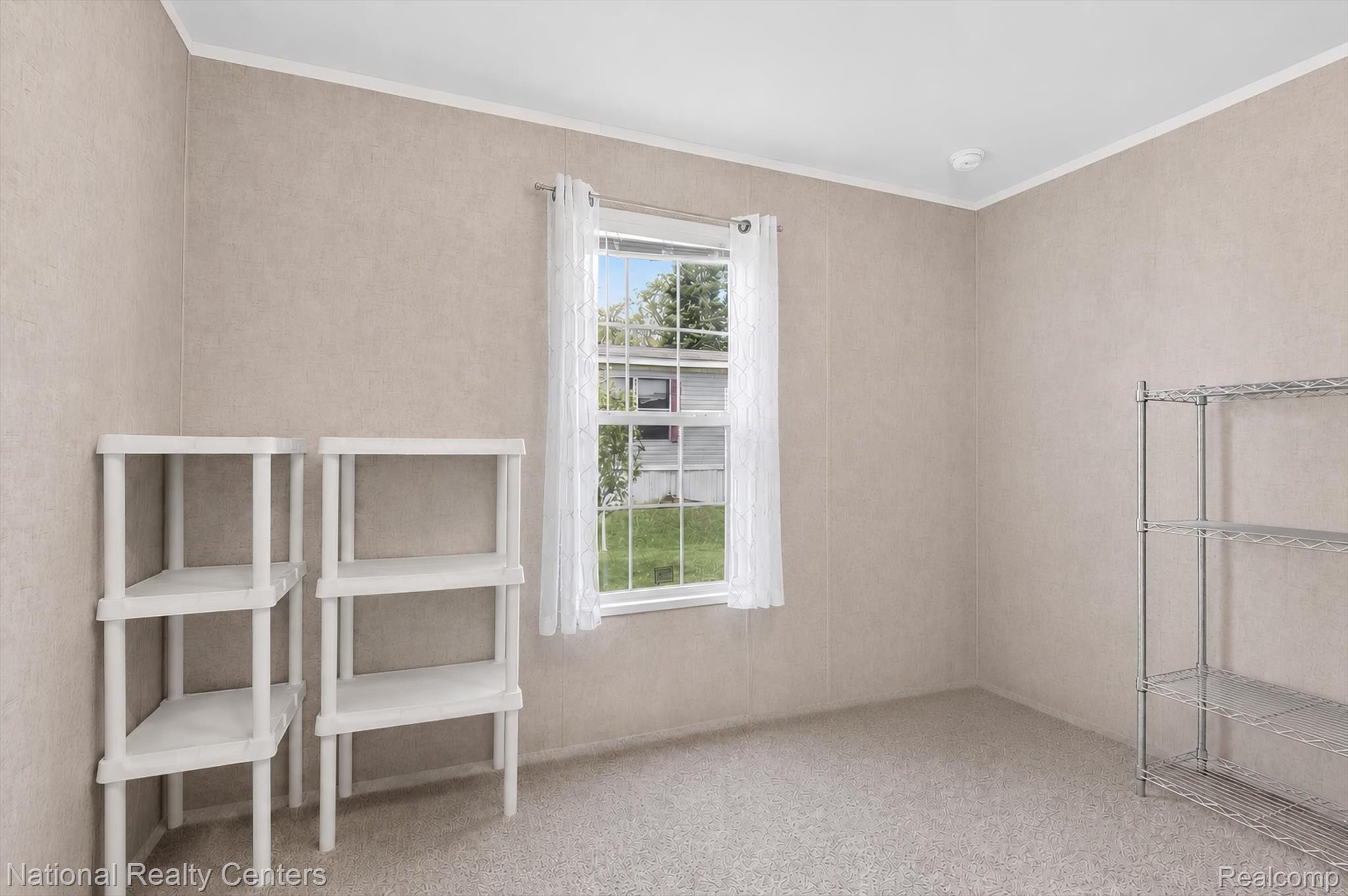 2735 South Wagner Road, Unit 103 Ann Arbor, MI 48103 - Photo 11 of 20 15-2735-S-Wagner-Rd-Unit-103-WindowStill-Photography.jpg