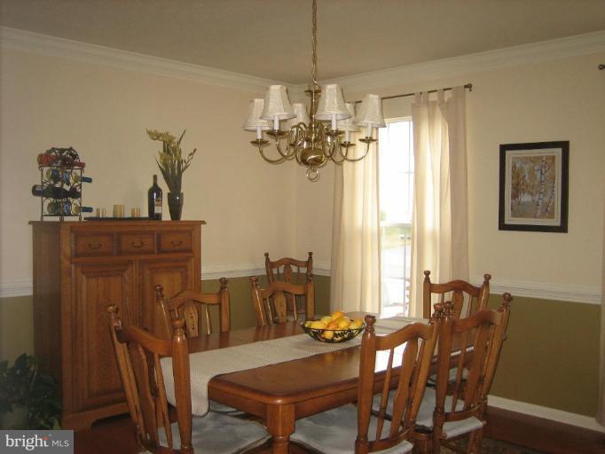 12562 Rock Ridge Road Herndon, VA 20170 - Photo 15 of 20 Dining Room