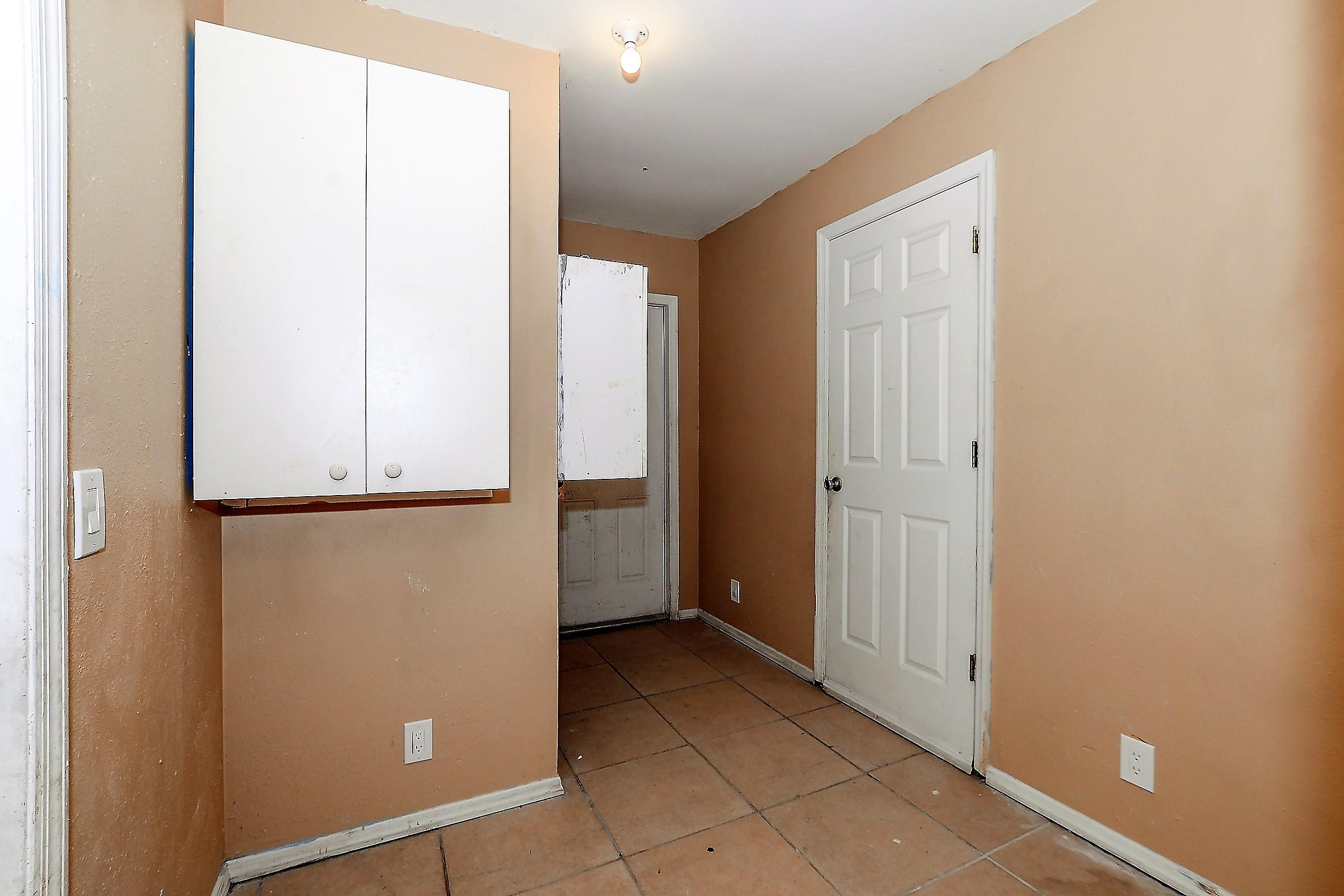 2920 Middle Road Fort Pierce, FL 34981 - Photo 14 of 23 LR-1843