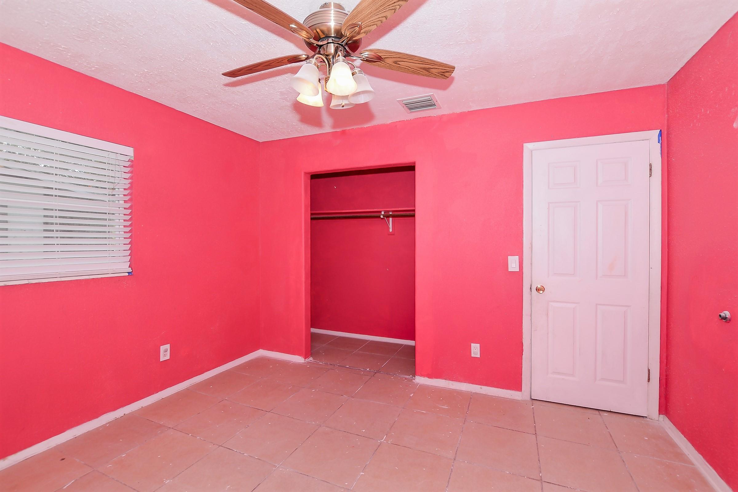 2920 Middle Road Fort Pierce, FL 34981 - Photo 18 of 23 LR-1860