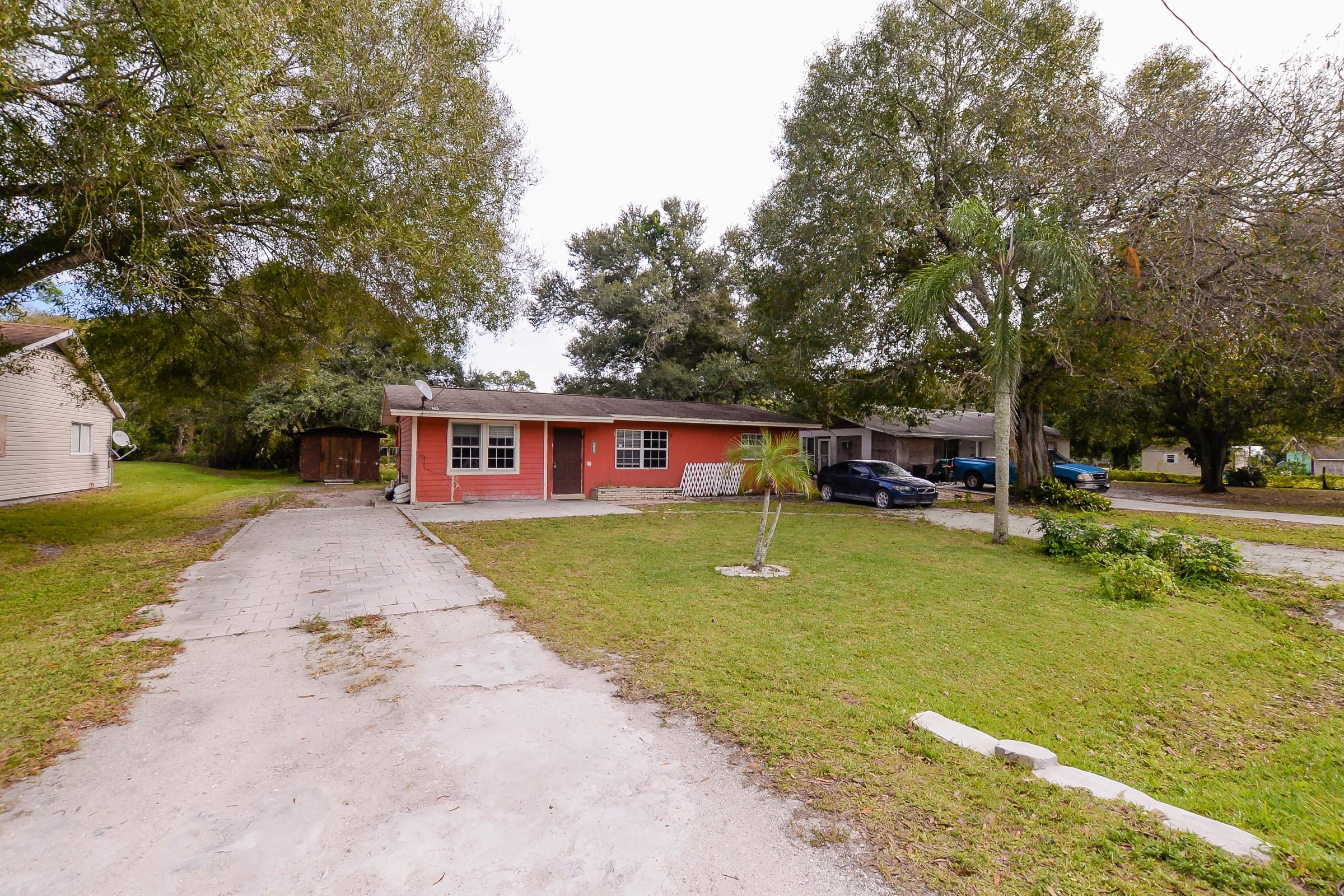 2920 Middle Road Fort Pierce, FL 34981 - Photo 3 of 23 LR-1826