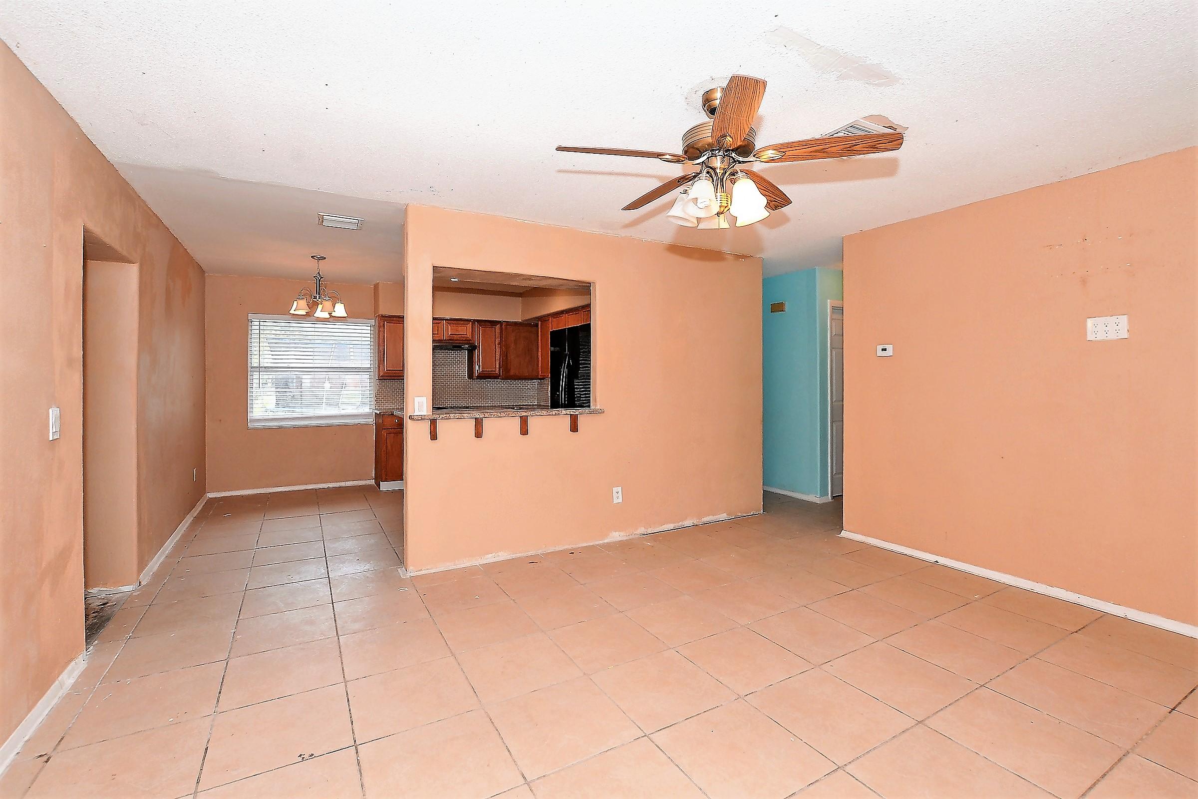 2920 Middle Road Fort Pierce, FL 34981 - Photo 10 of 23 LR-1837