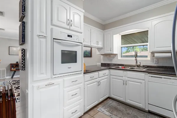 $200,000 | 4675 Fieldwood Lane, Beaumont, TX 77706