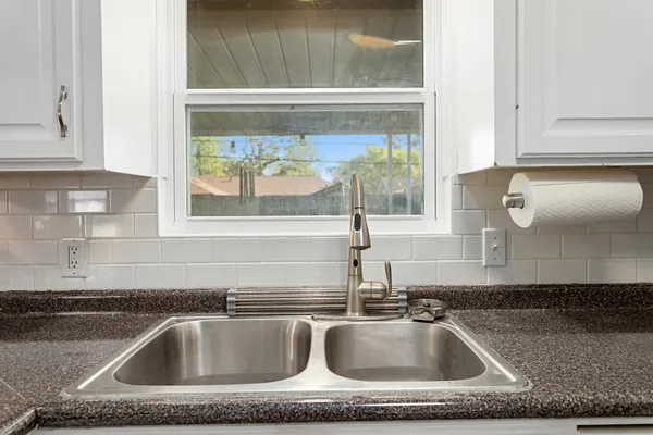 $200,000 | 4675 Fieldwood Lane, Beaumont, TX 77706