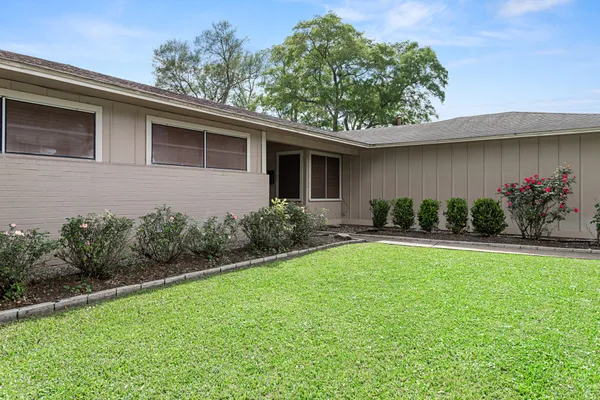 $200,000 | 4675 Fieldwood Lane, Beaumont, TX 77706