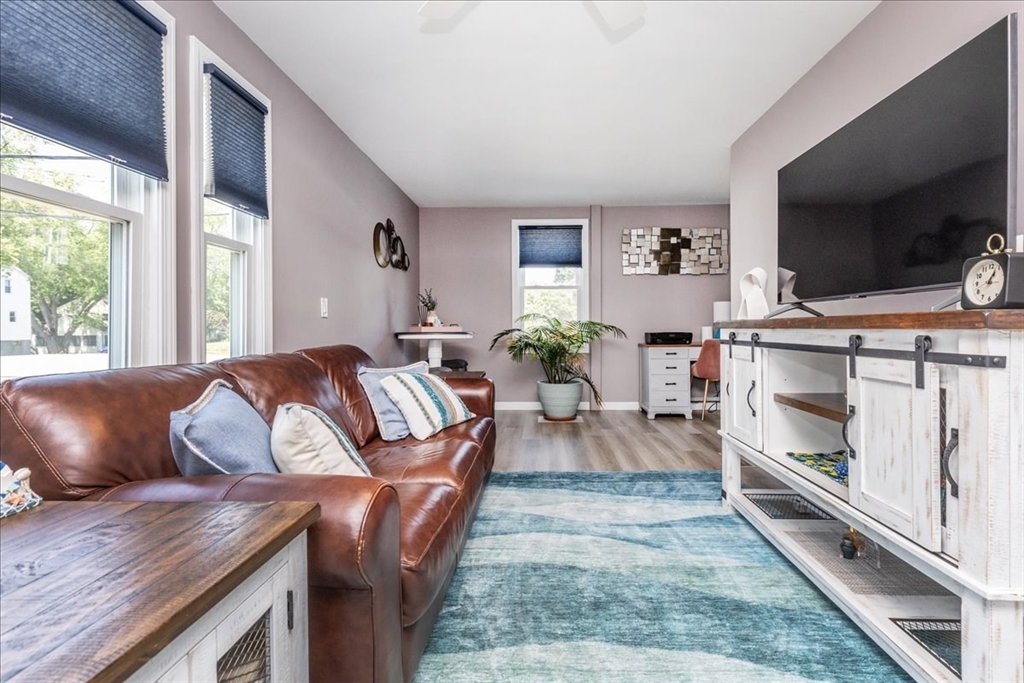 501 Winnacunnet Road, Unit 1 Hampton, NH 03842 - Photo 8 of 38 Gallery Image 8