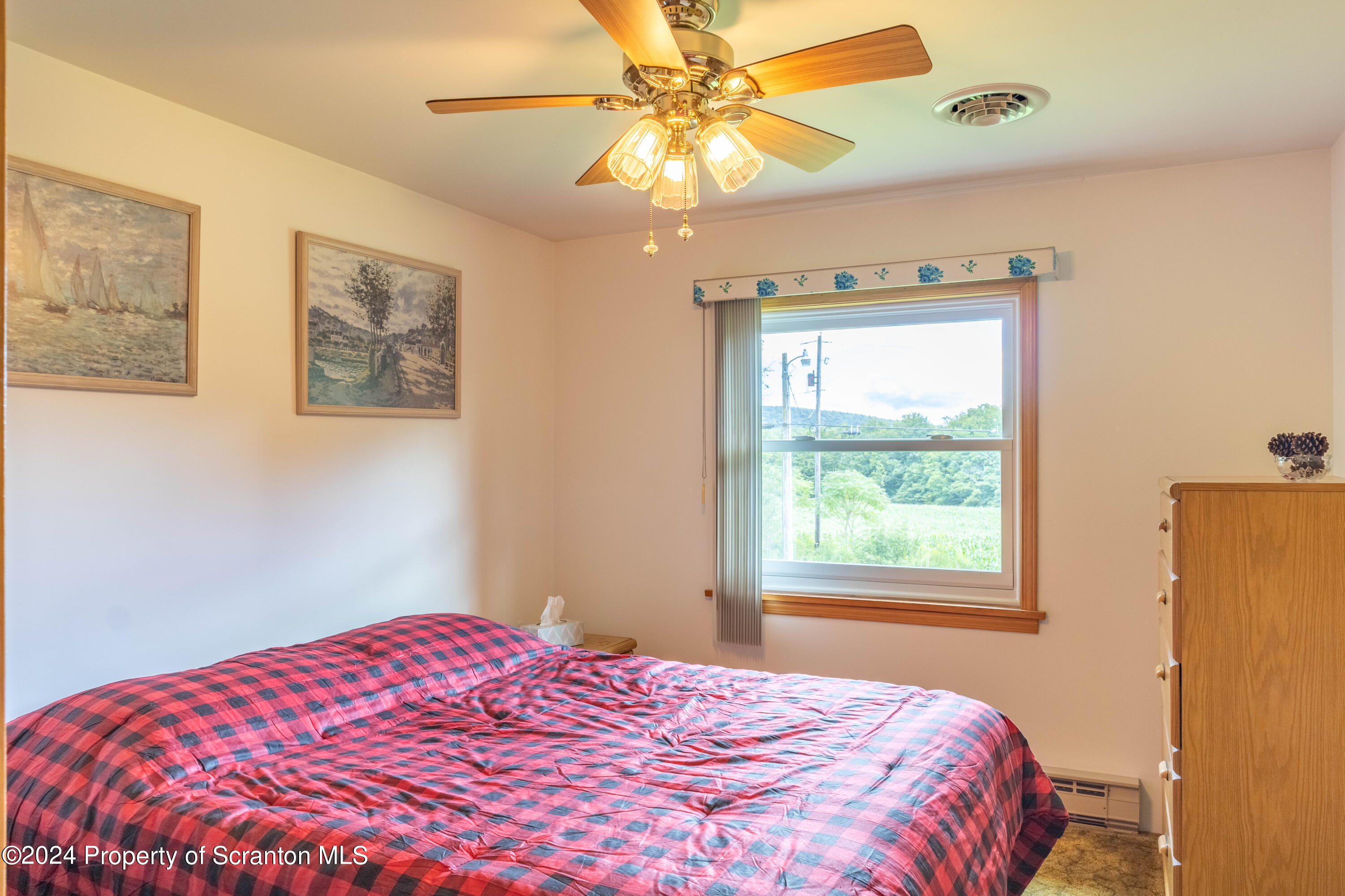 6509 State Rte 2012 Union Dale, PA 18470 - Photo 26 of 91 Bed3