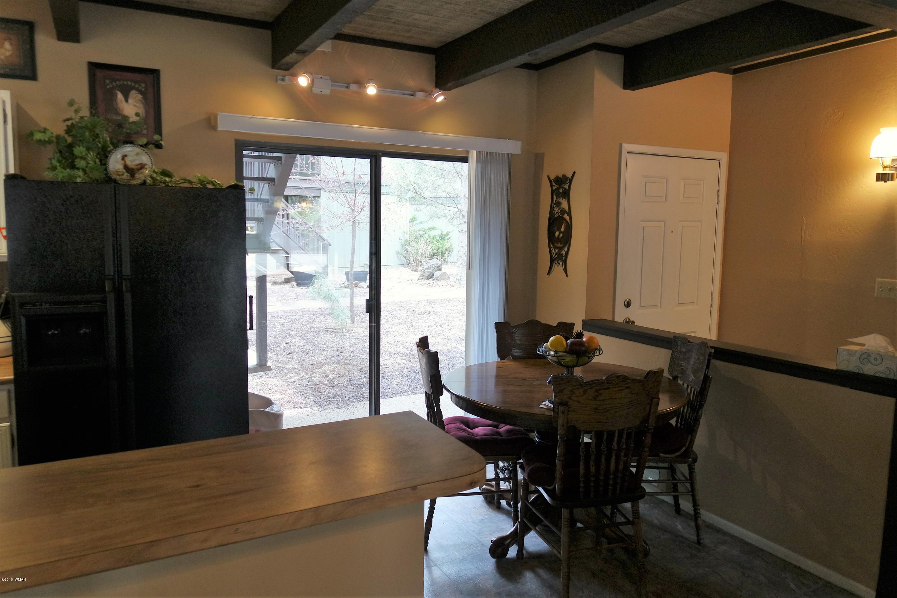 4611 Resort Loop, Unit 3 Pinetop, AZ 85935 - Photo 10 of 32 Gallery Image 10