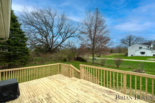 $450,000 | 7631 Hessler Drive Northeast, Rockford, MI 49341