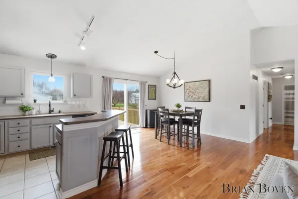 $450,000 | 7631 Hessler Drive Northeast, Rockford, MI 49341