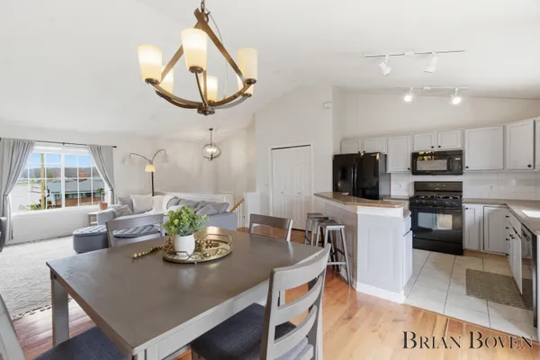 $450,000 | 7631 Hessler Drive Northeast, Rockford, MI 49341