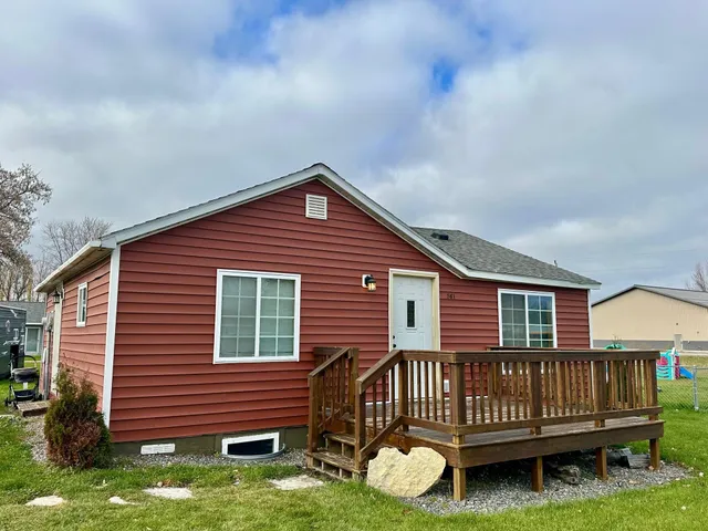 $109,900 | 561 Main Street North, Greenbush, MN 56726