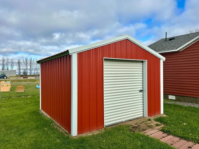 $109,900 | 561 Main Street North, Greenbush, MN 56726