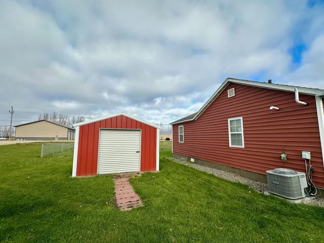 $109,900 | 561 Main Street North, Greenbush, MN 56726