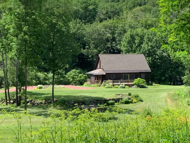 $495,000 | 6723 Whipple Hollow Road, Pittsford, VT 05744