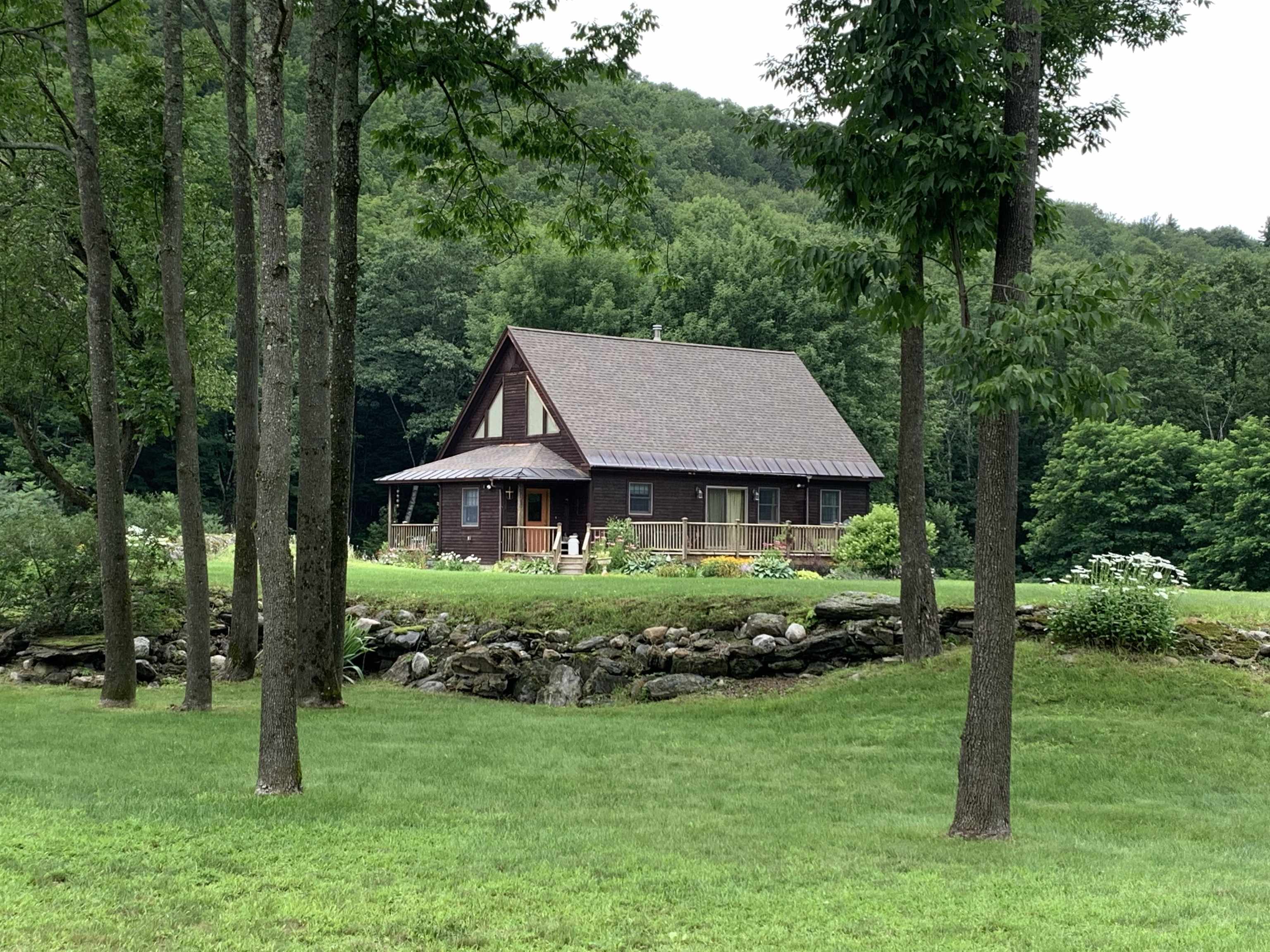 6723 Whipple Hollow Road Pittsford, VT 05744 - Photo 3 of 50