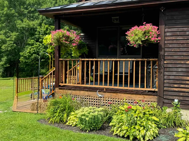 $495,000 | 6723 Whipple Hollow Road, Pittsford, VT 05744