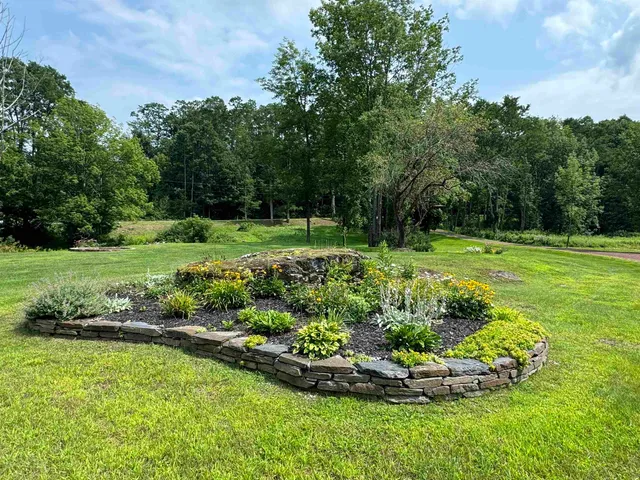 $495,000 | 6723 Whipple Hollow Road, Pittsford, VT 05744