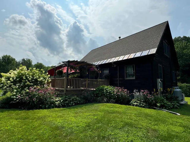 $495,000 | 6723 Whipple Hollow Road, Pittsford, VT 05744