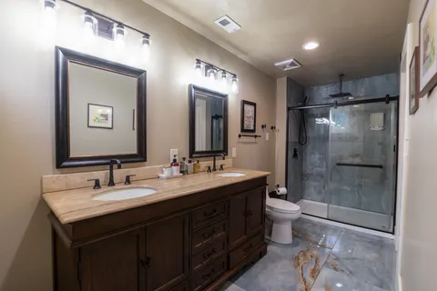 $1,600,000 | 2990 McGavock Pike, Nashville, TN 37214