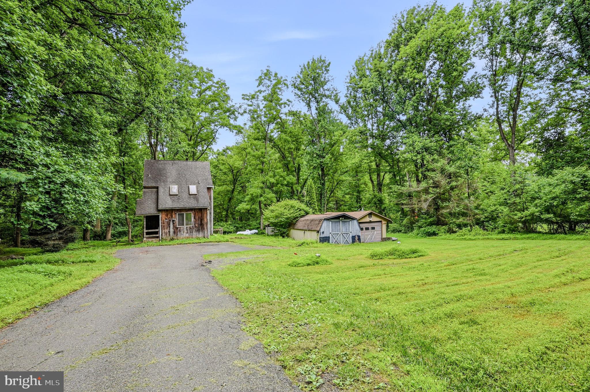 402 Penn Green Road Landenberg, PA 19350 - Photo 3 of 26